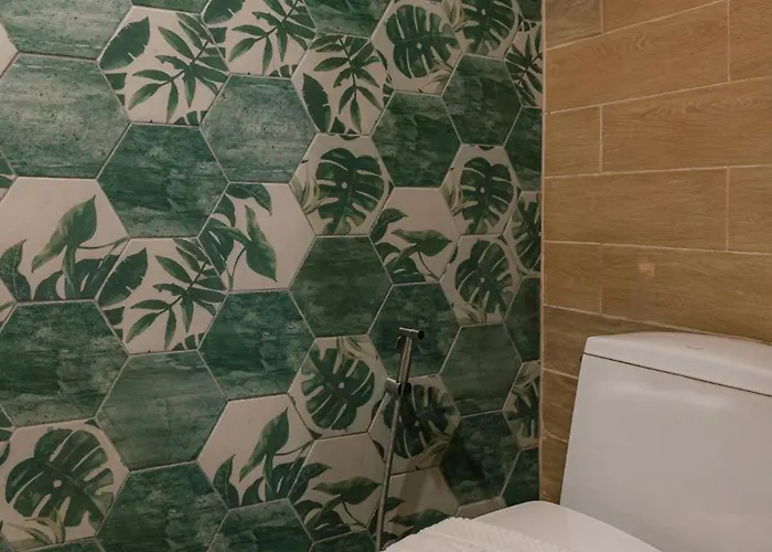 Prime Sukhumvit Modern Home, Phrom Phong Bts, Em District, Up To 14 Guests Villa Bangkok